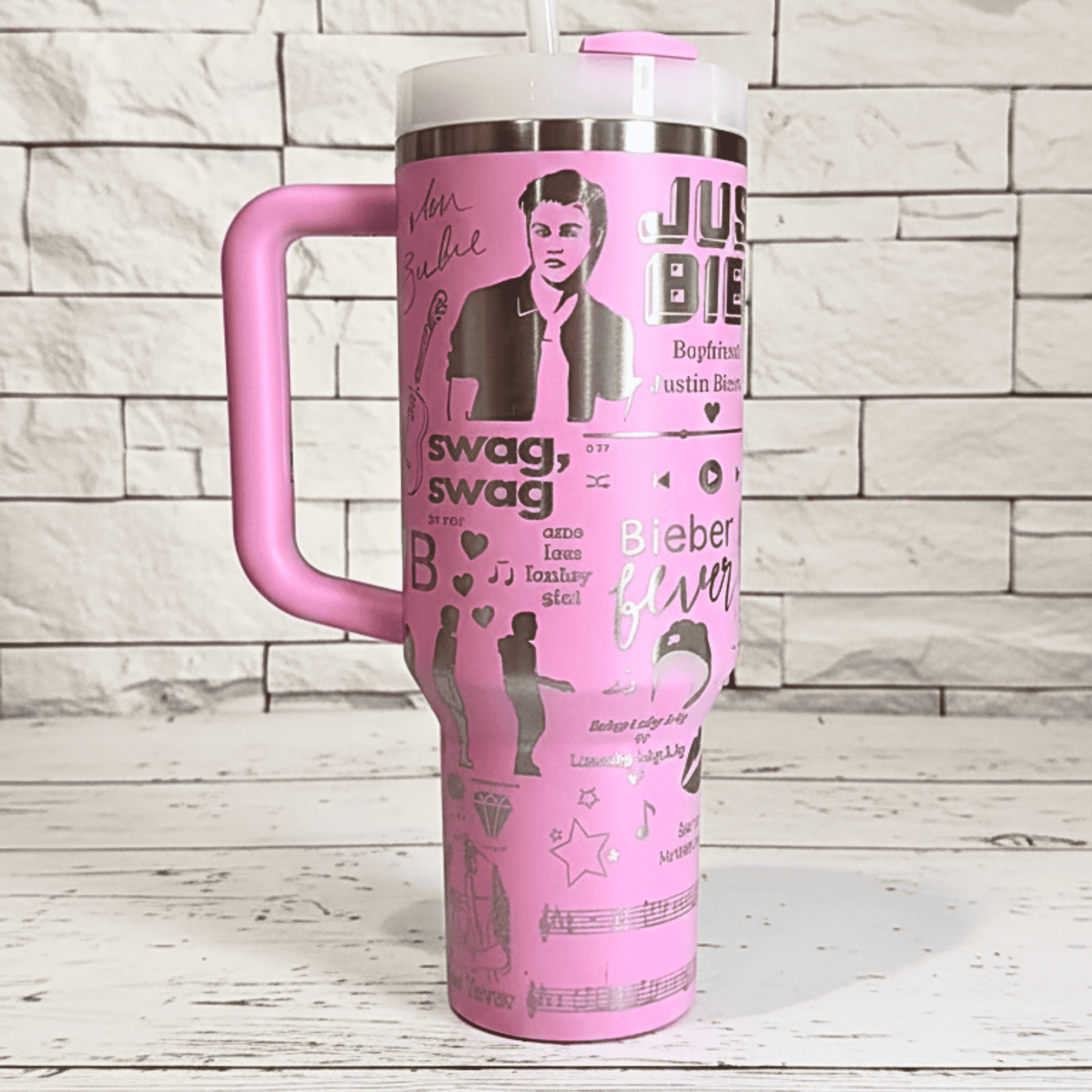 Exclusivo: Garrafa Térmica 1.2L Edição Especial Justin Bieber Customizada Gravação Laser + *BRINDE 1x Chaveiro Exclusivo* - EDIÇÃO LIMITADA