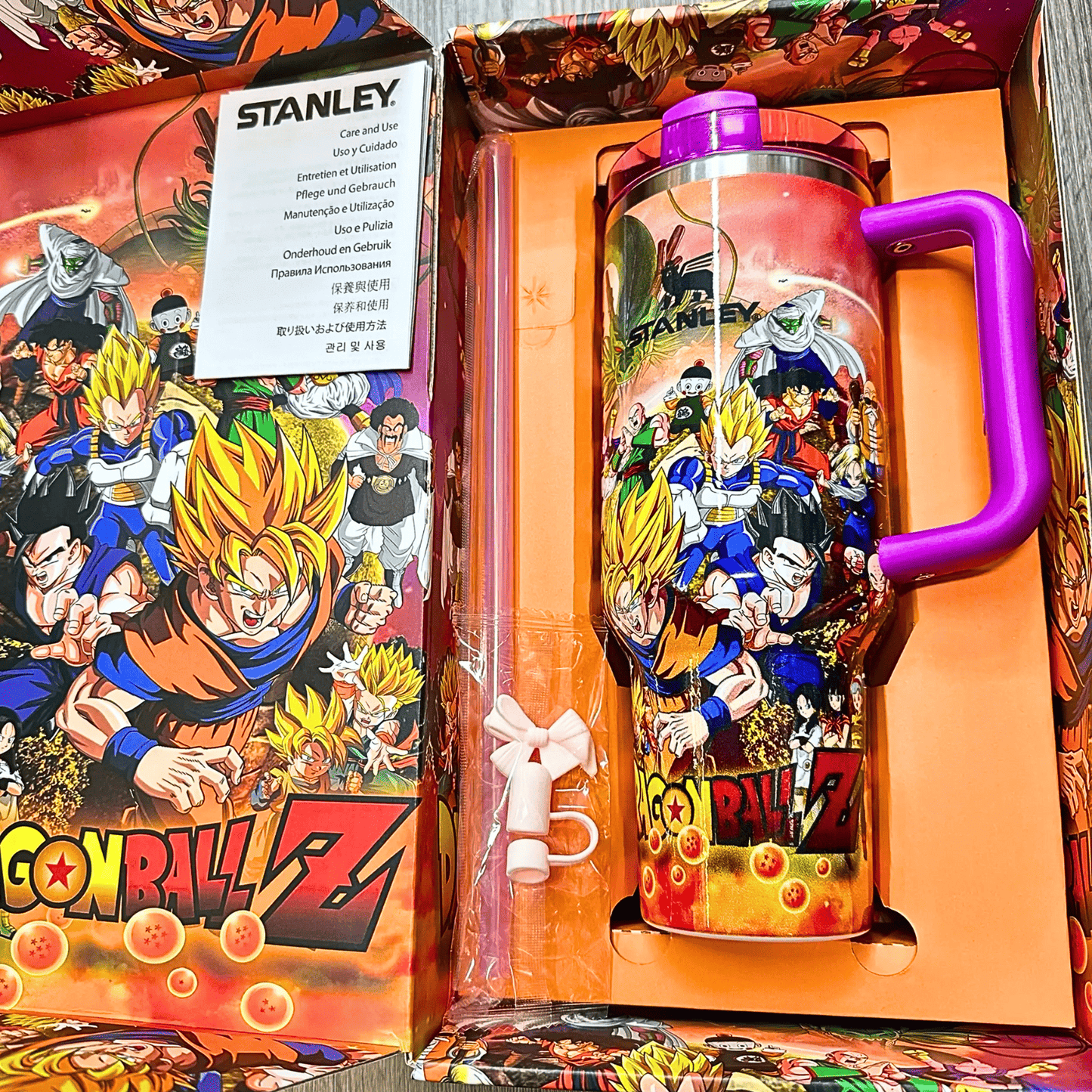Exclusivo: Garrafa Térmica 1.2L Edição Especial Dragon Ball Caixa Customizada + *BRINDE 1x Chaveiro Exclusivo* - EDIÇÃO LIMITADA