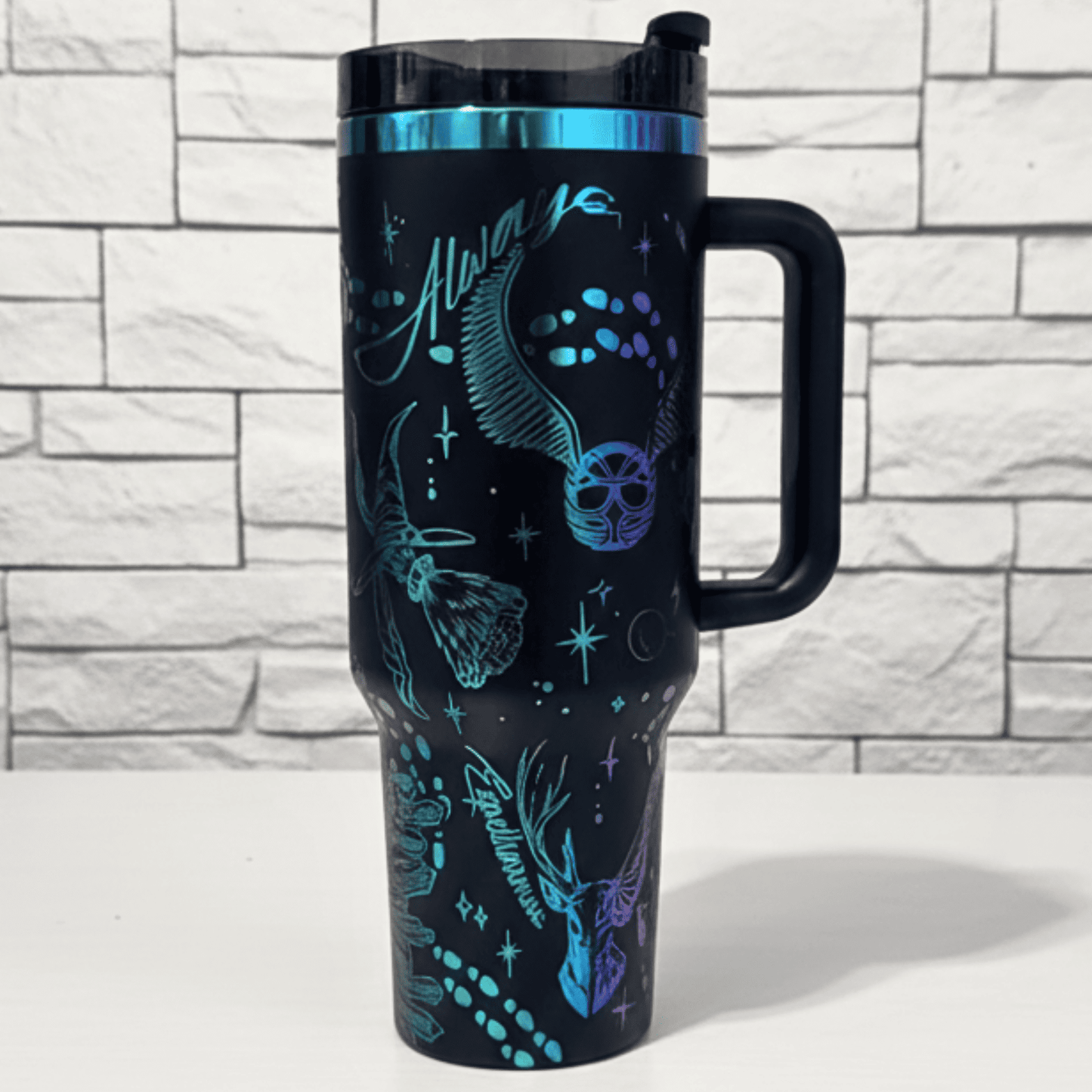 Exclusivo: Garrafa Térmica 1.2L Edição Especial HP Dourada e Metalizada Customizada Gravação Laser + *BRINDE 1x Chaveiro Exclusivo* - EDIÇÃO LIMITADA